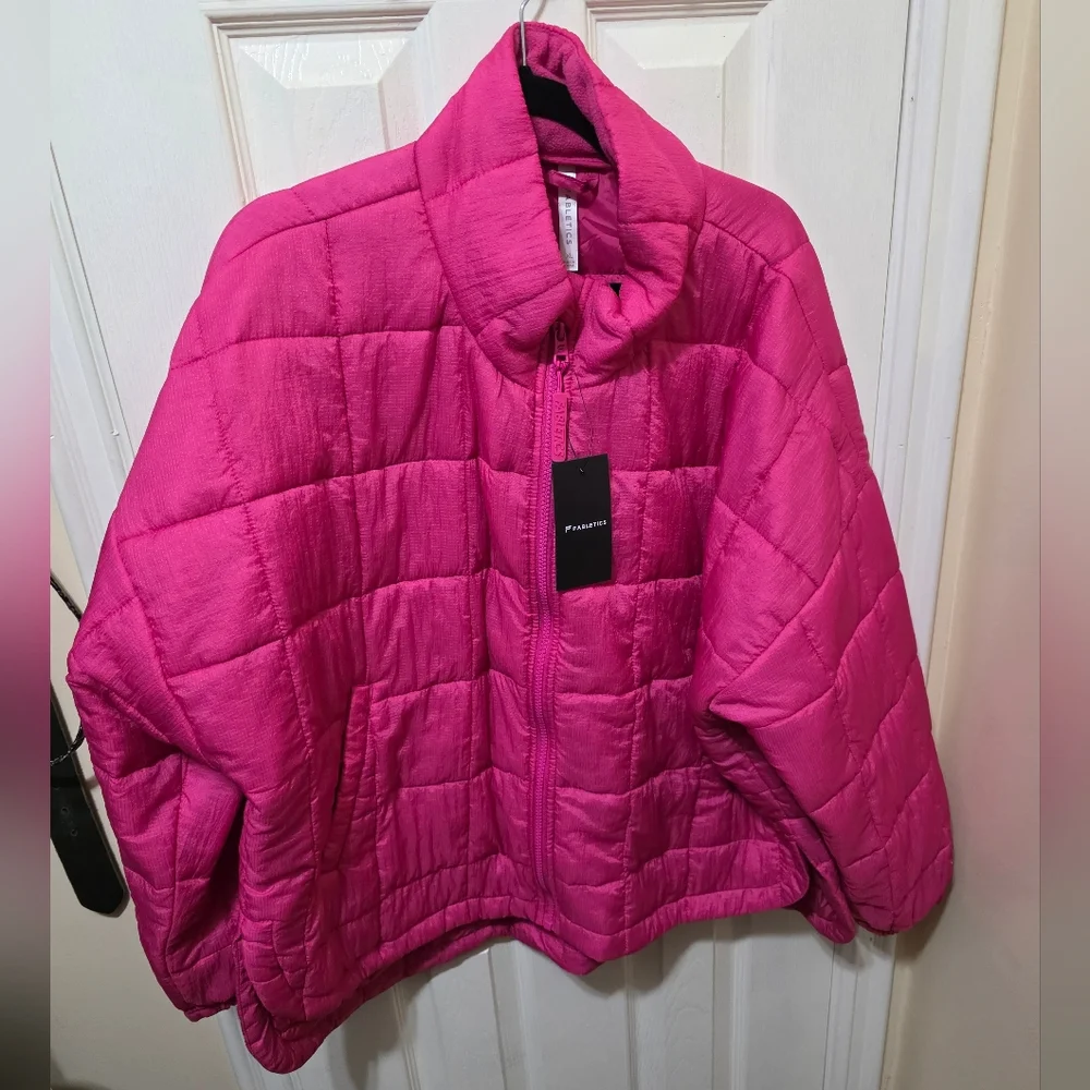 NWT Fabletics Daydreamer Quilted Oversized Jacket - Picture 4 of 11